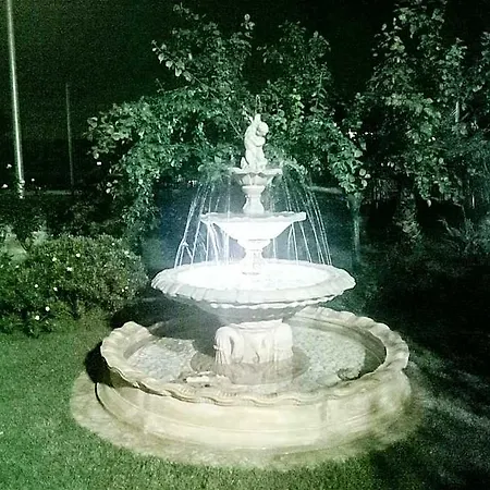 Garden Nocleg ze śniadaniem
